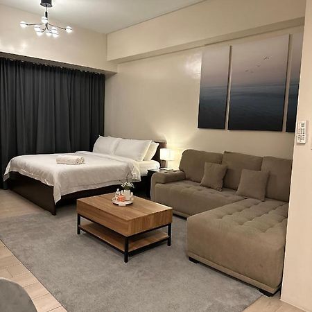 81 Newport Condominium Cluster 5 3A By Rechelle Nunag Pasay Exterior foto